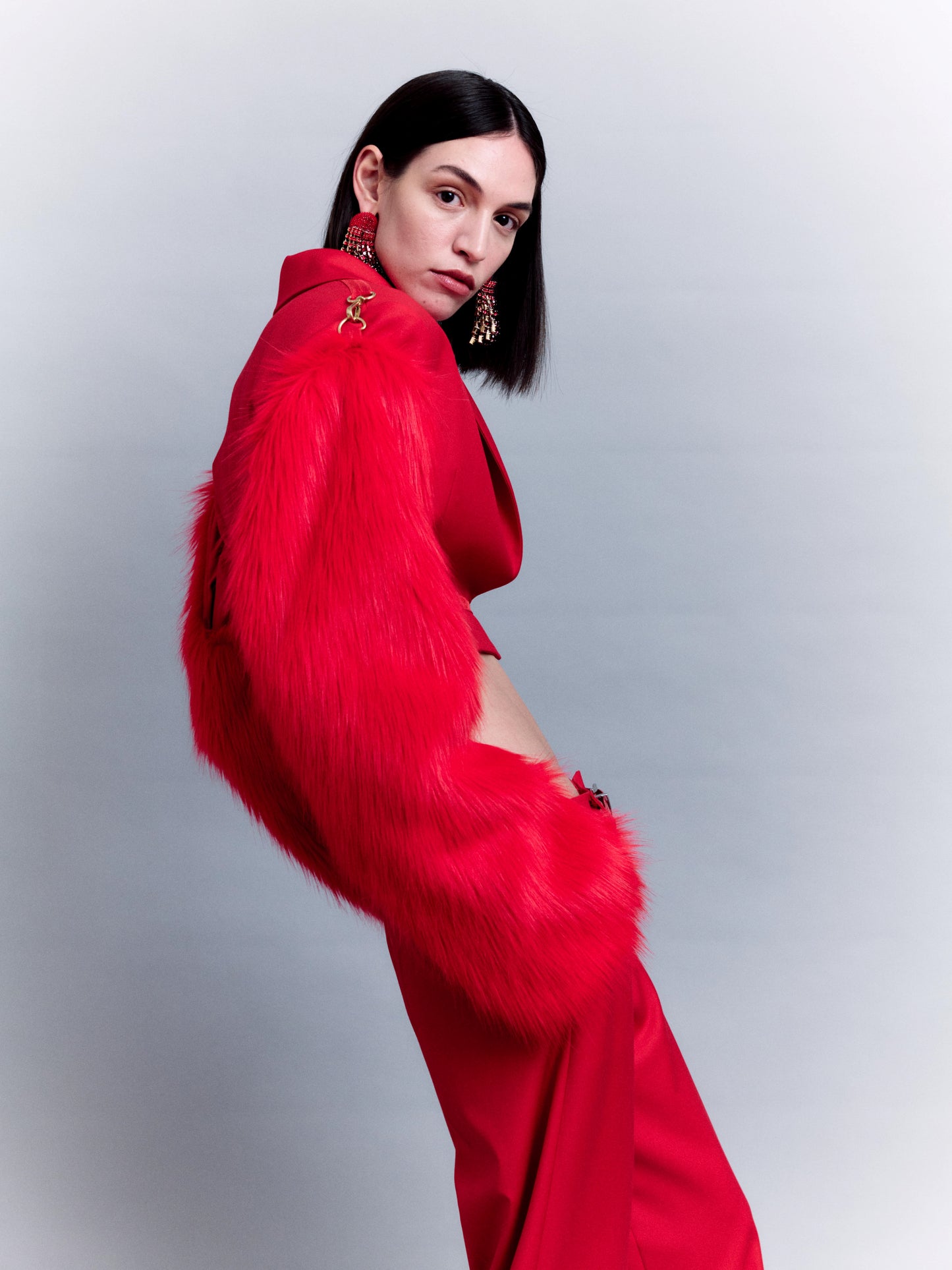 CROPPED JACKET WITH REMOVABLE FAUX FUR SLEEVES
