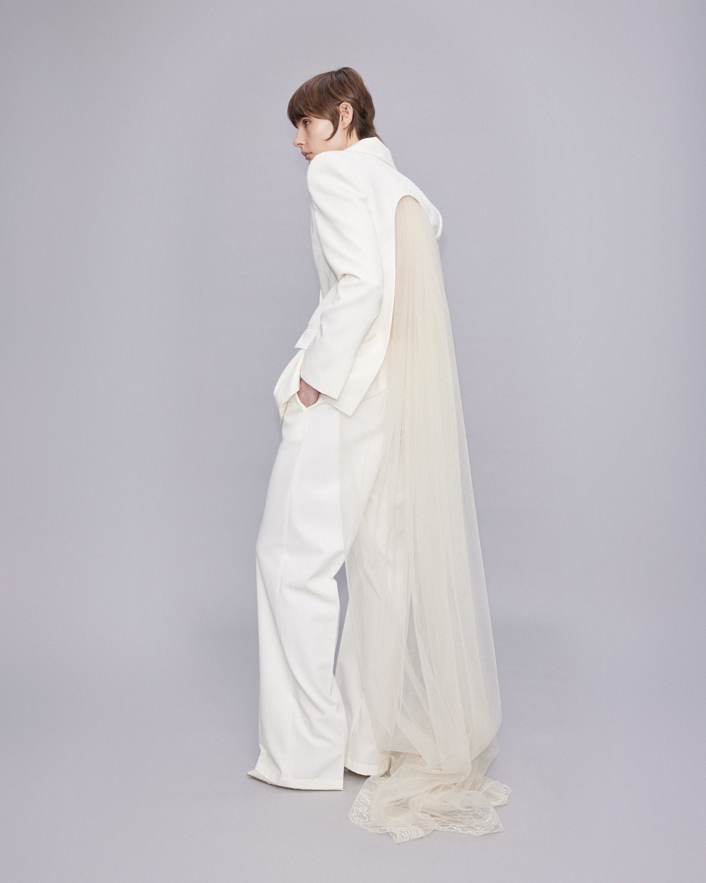 LOW WAIST STRAIGHT CUT PANTS