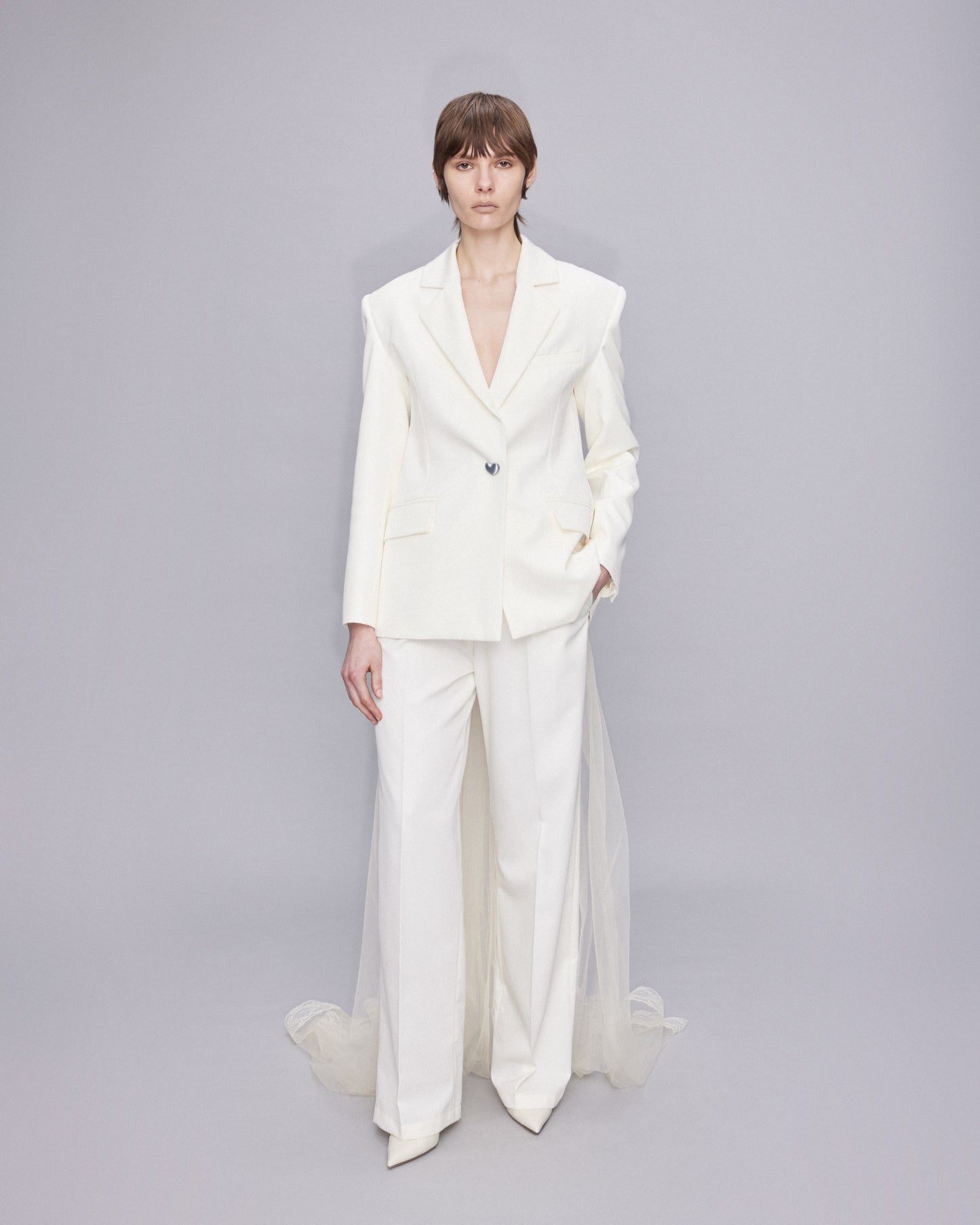 LOW WAIST STRAIGHT CUT PANTS